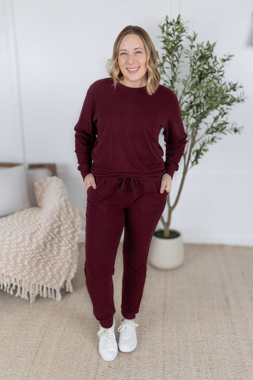 Corrine Ribbed Pullover Top - Burgundy